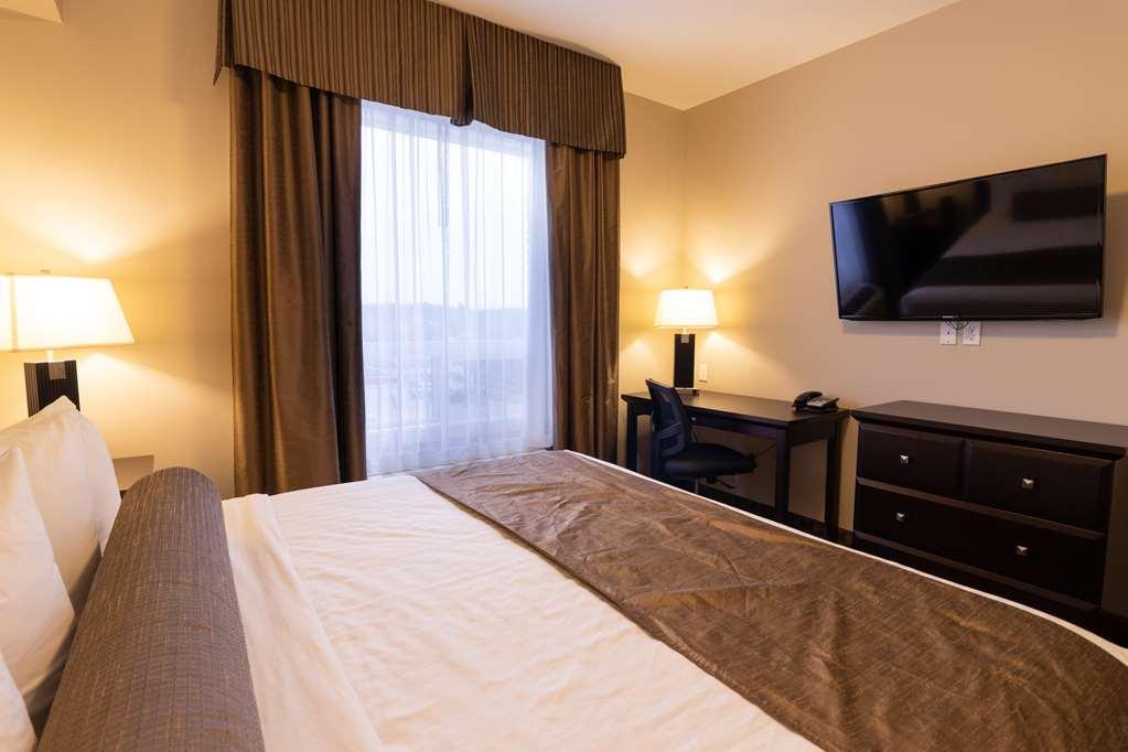 Kanata Whitecourt Rom bilde