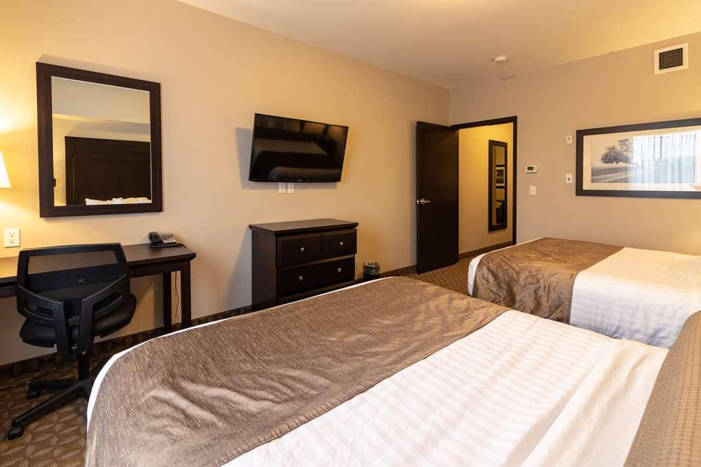Kanata Whitecourt Rom bilde